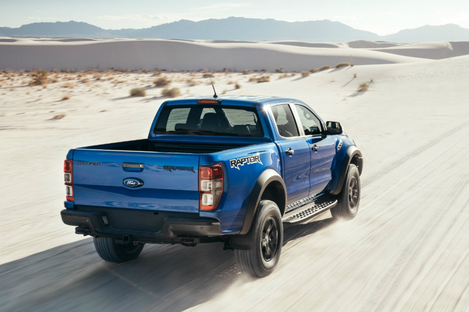 Picape Ford Raptor com novo sistema de navegação